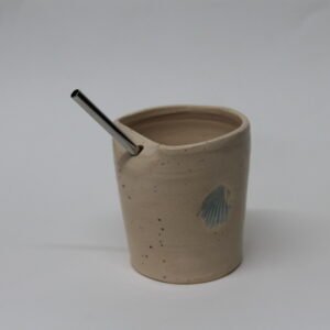 Μπεζ ποτήρι - ''Καλοτζιαίρι τζιαι Αλμυρές Τσουρνιές''